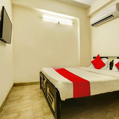 Hotel O Royal Haven Hyderabad Exterior foto